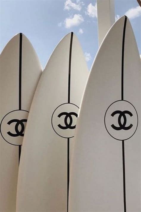 chanel surfboard sweatshirt